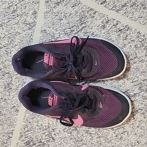 Nike women's sneakers